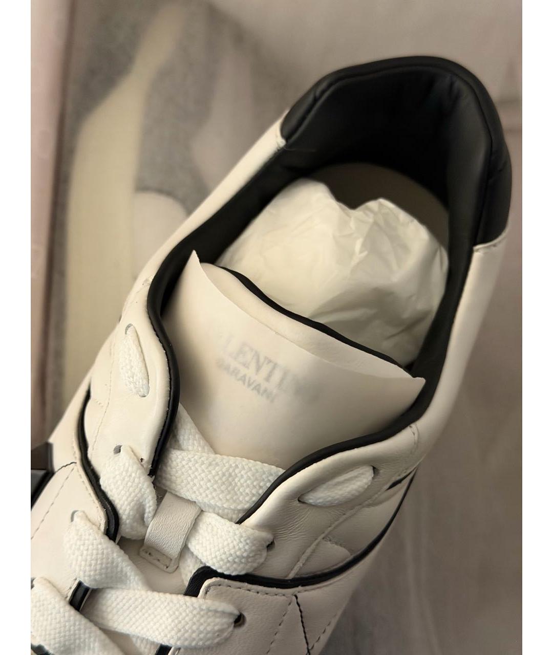 VALENTINO Белые кожаные низкие кроссовки / кеды, фото 3