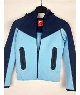 NIKE Верхняя одежда