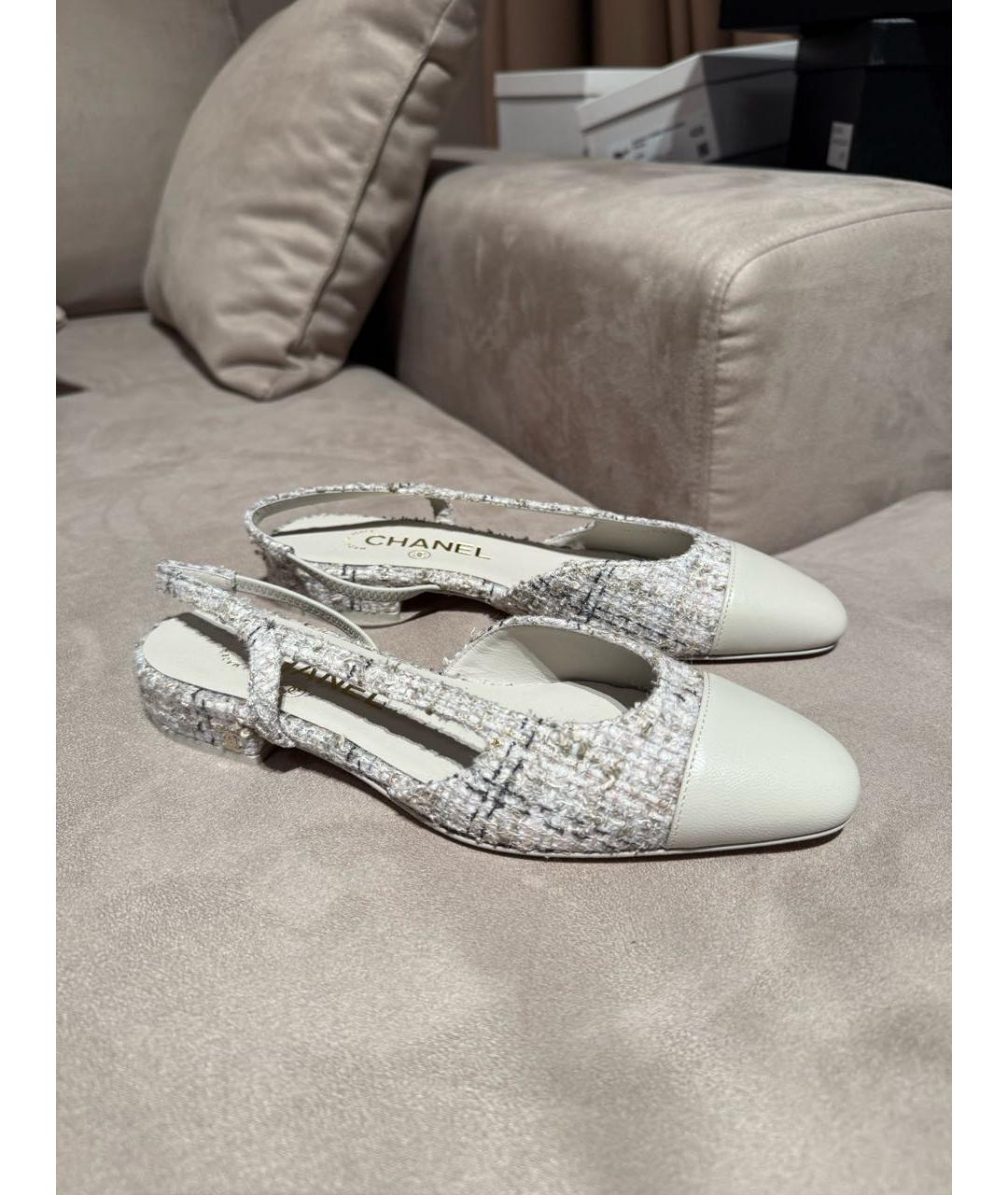 CHANEL Серые кожаные лодочки на низком каблуке, фото 2