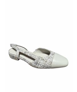 CHANEL Лодочки на низком каблуке