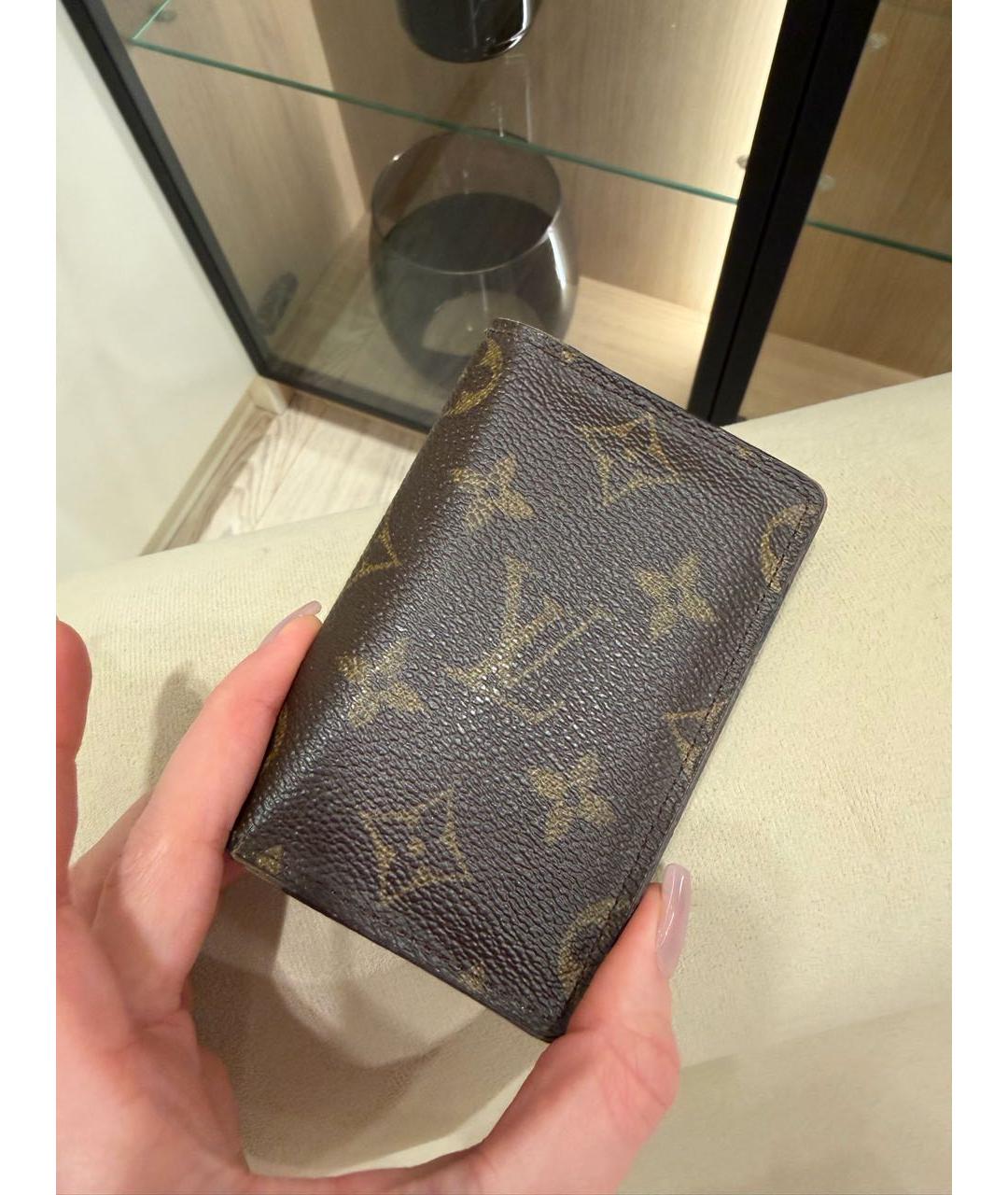 LOUIS VUITTON Коричневый кардхолдер, фото 5