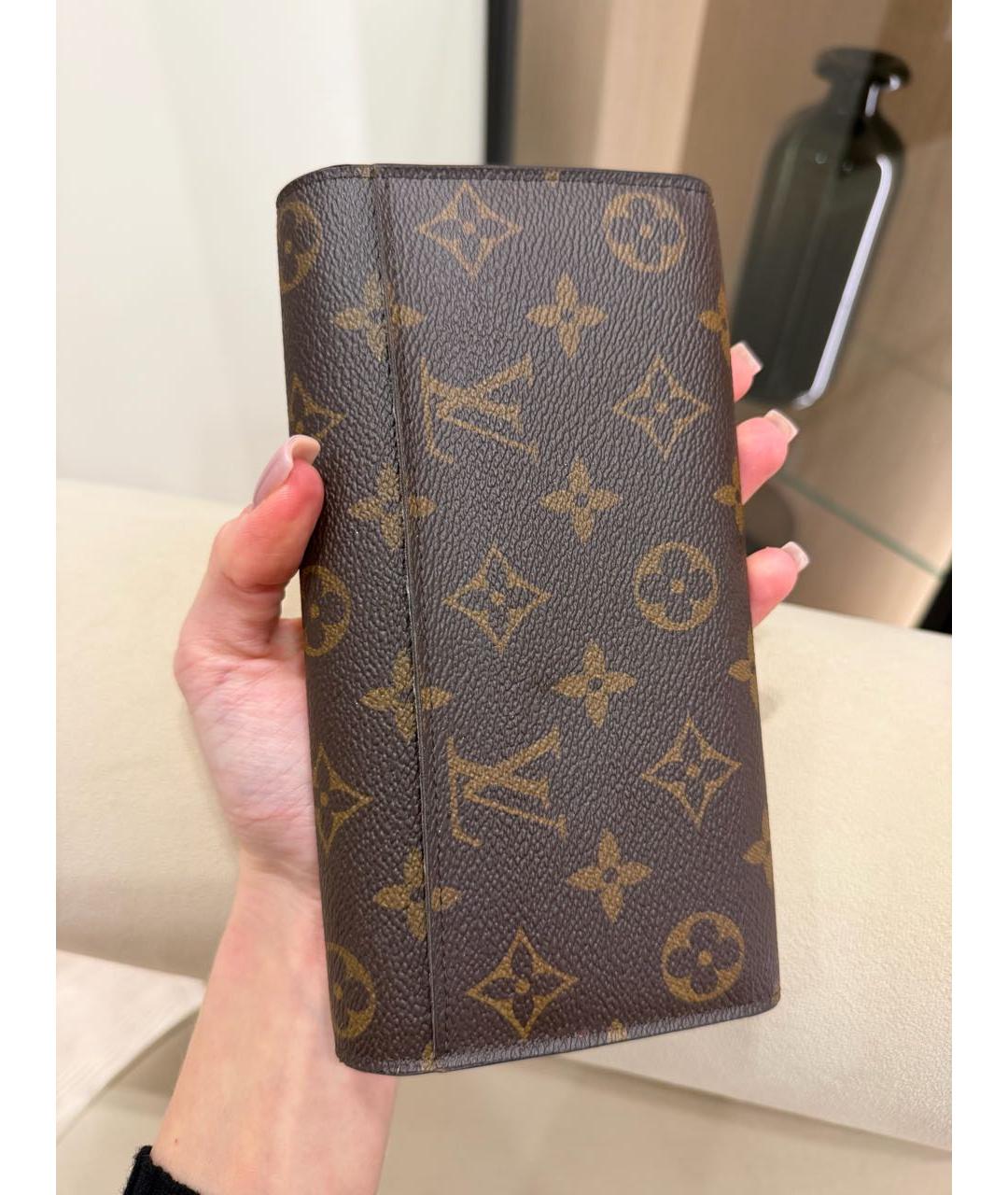 LOUIS VUITTON Коричневый кошелек, фото 7