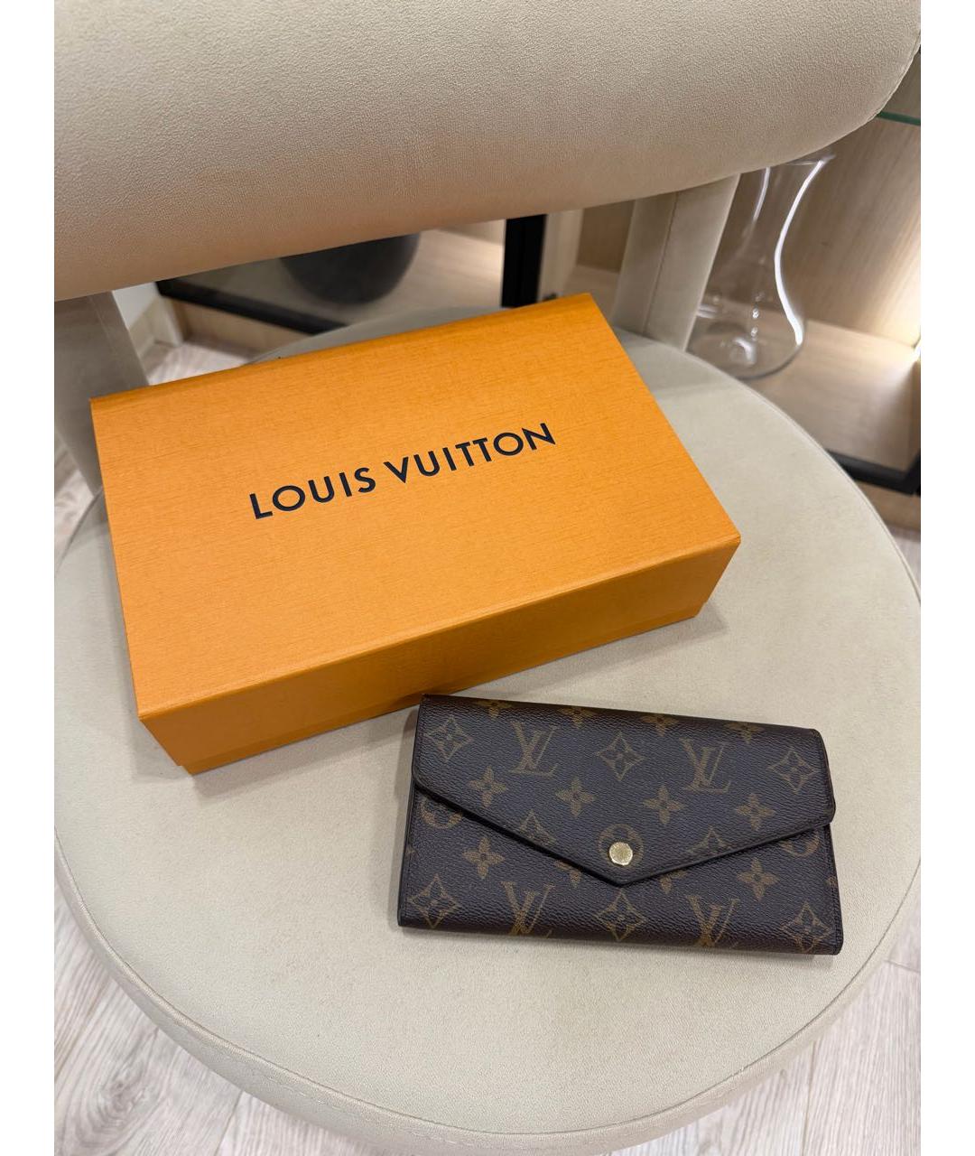 LOUIS VUITTON Коричневый кошелек, фото 9