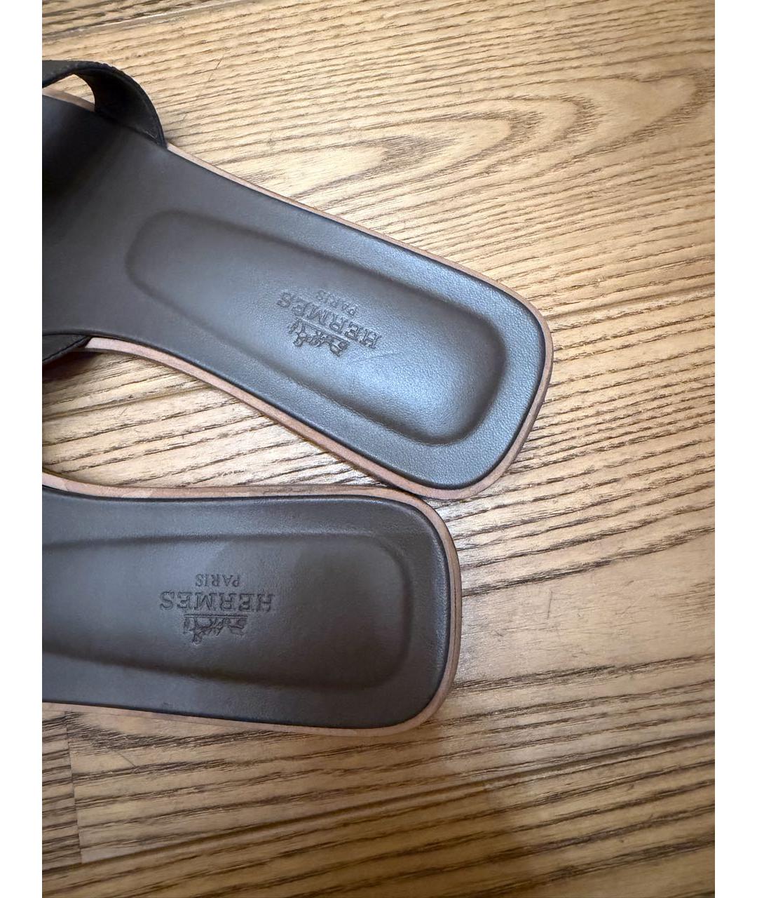 HERMES Серые кожаные шлепанцы, фото 3