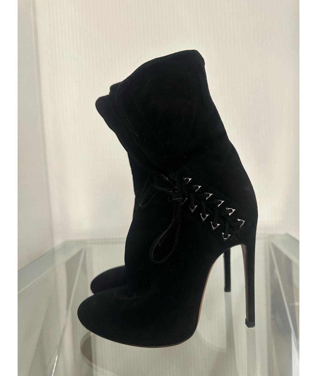 ALAIA Черные замшевые ботильоны, фото 5