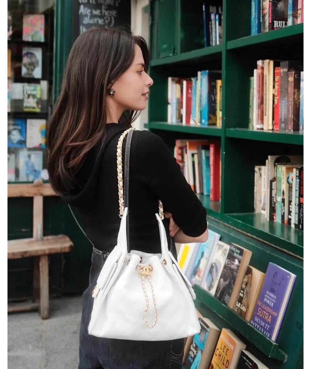 CHANEL Белая кожаная сумка тоут, фото 7