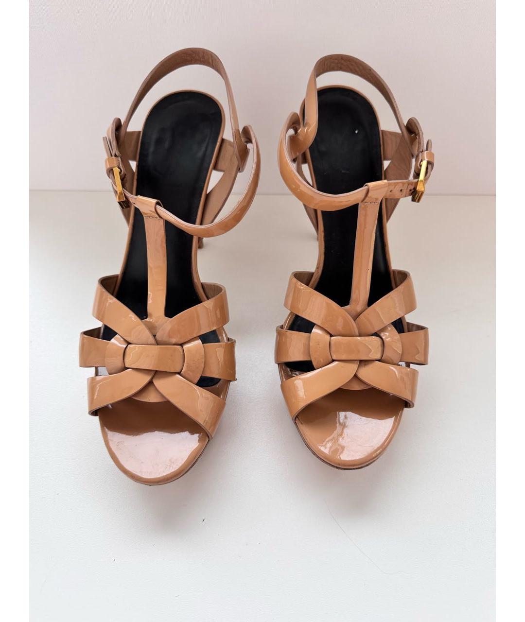 SAINT LAURENT Бежевые туфли из лакированной кожи, фото 2