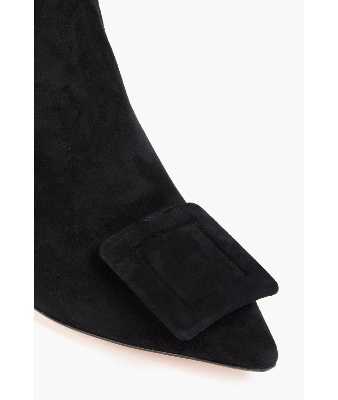 ROGER VIVIER Черные замшевые сапоги, фото 4