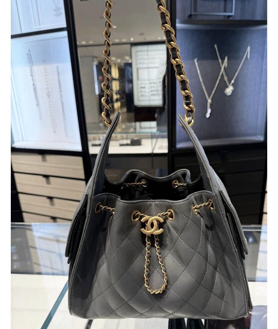CHANEL Серая кожаная сумка тоут, фото 4