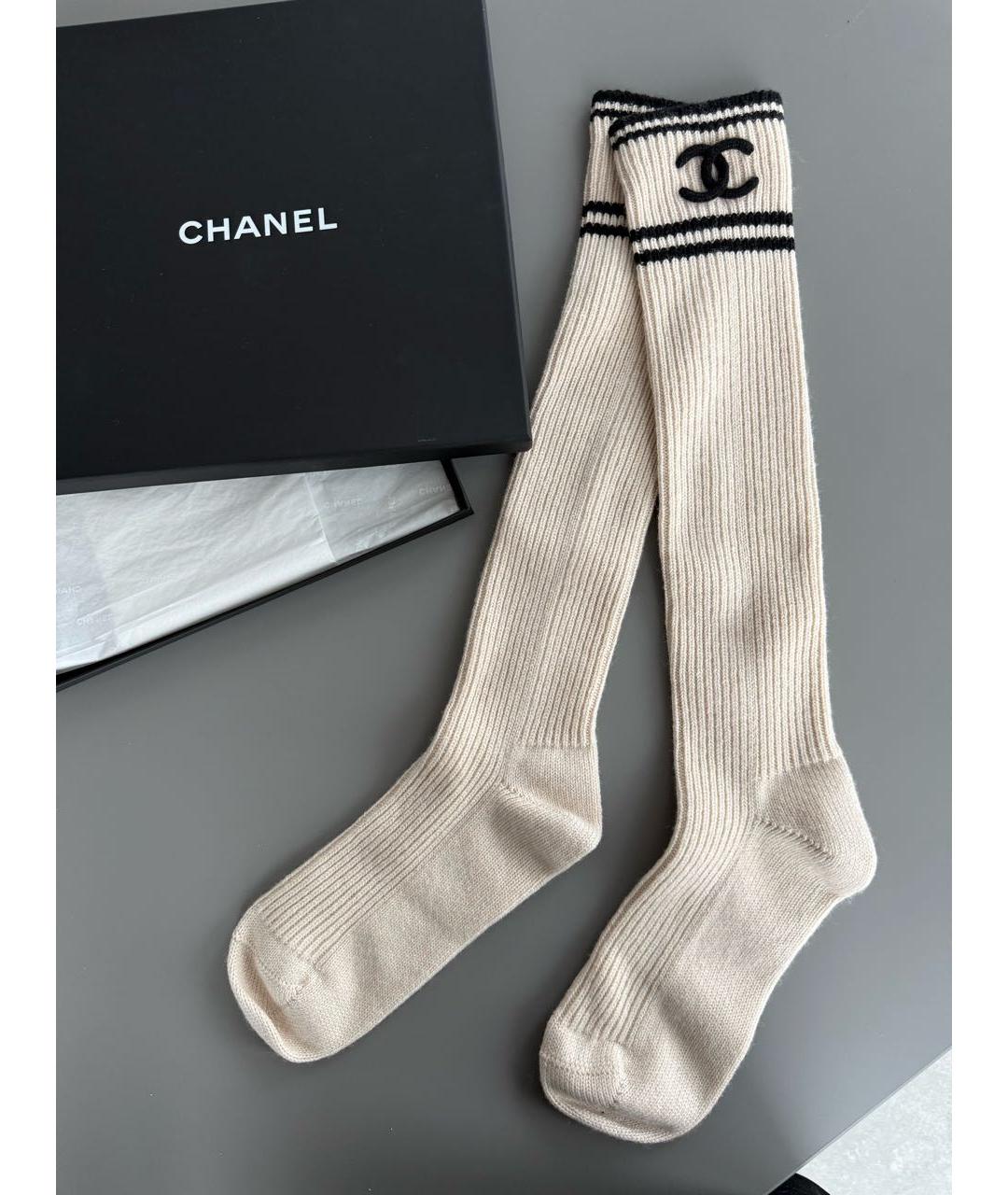 CHANEL Бежевые носки, чулки и колготы, фото 4