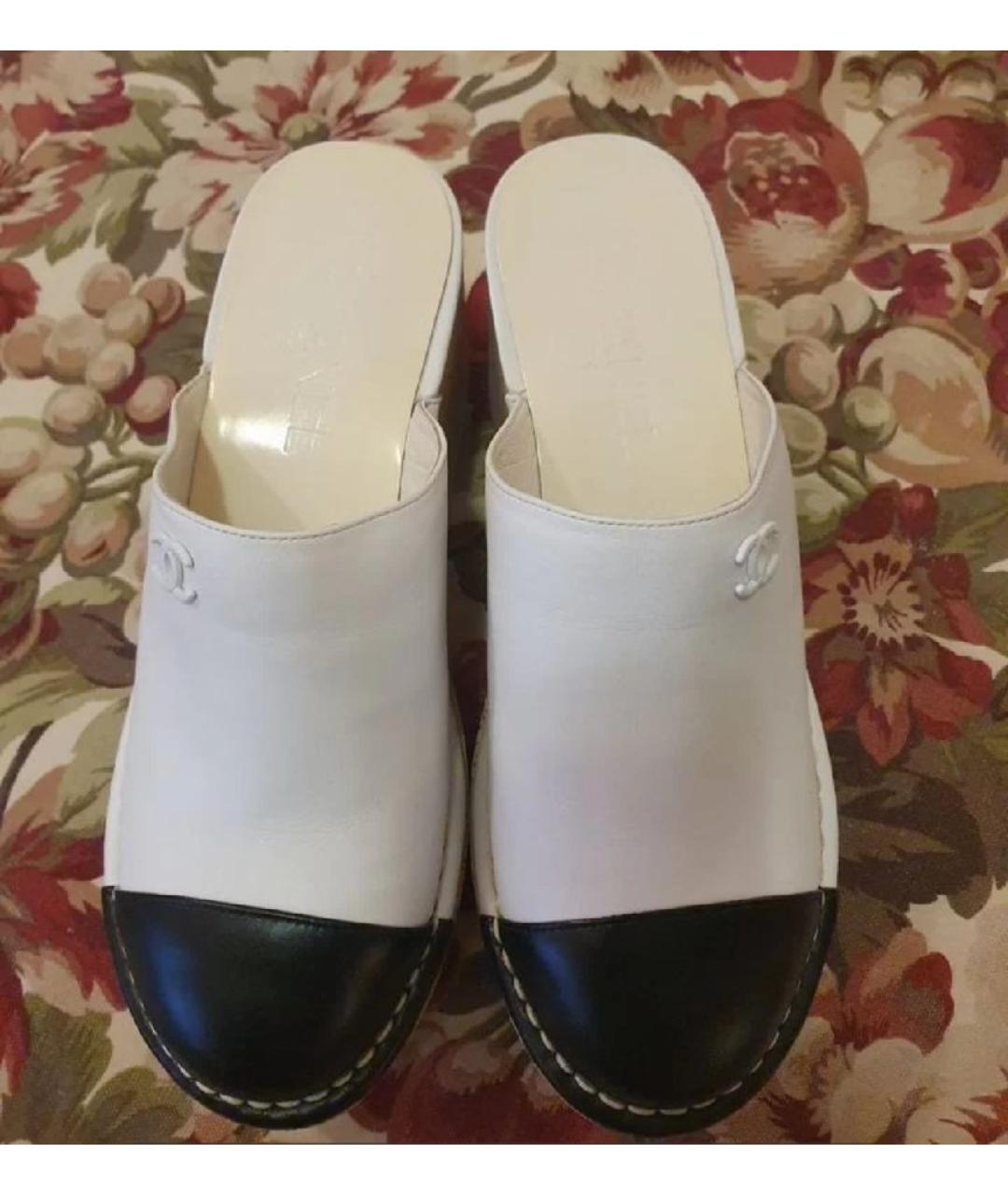 CHANEL Белые кожаные сабо, фото 2