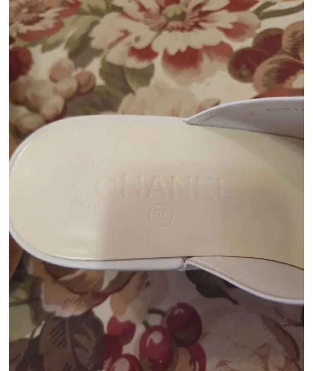 CHANEL Белые кожаные сабо, фото 4