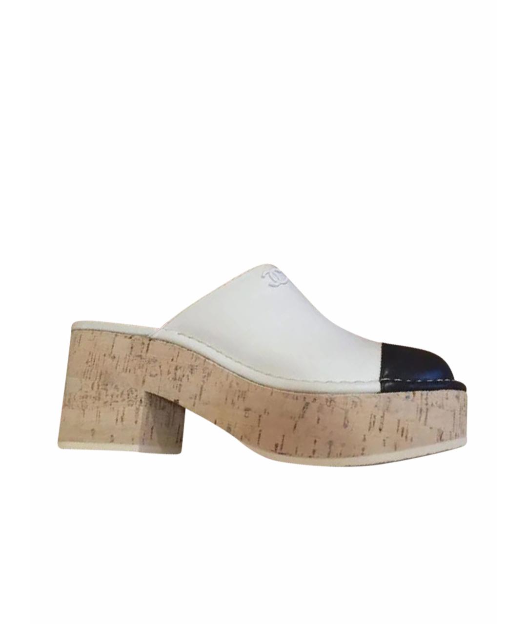 CHANEL Белые кожаные сабо, фото 1