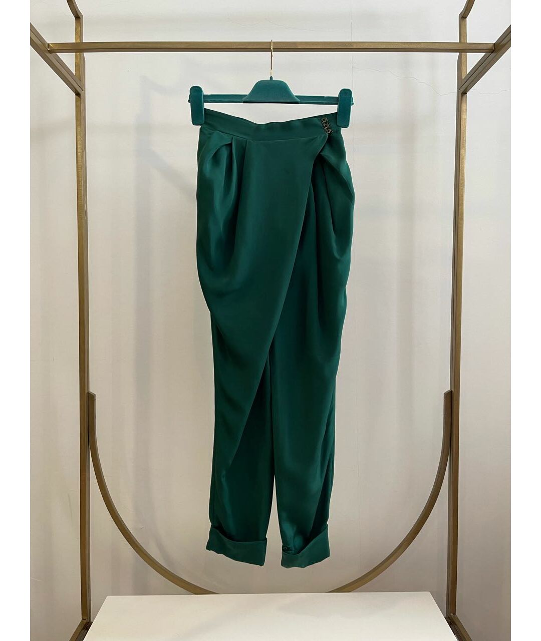 ULYANA SERGEENKO Зеленые шелковые прямые брюки, фото 6