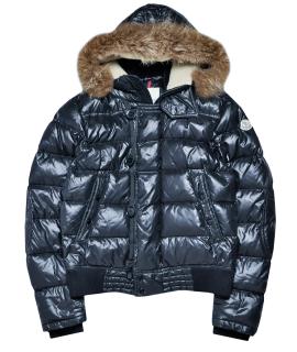 MONCLER Пуховик