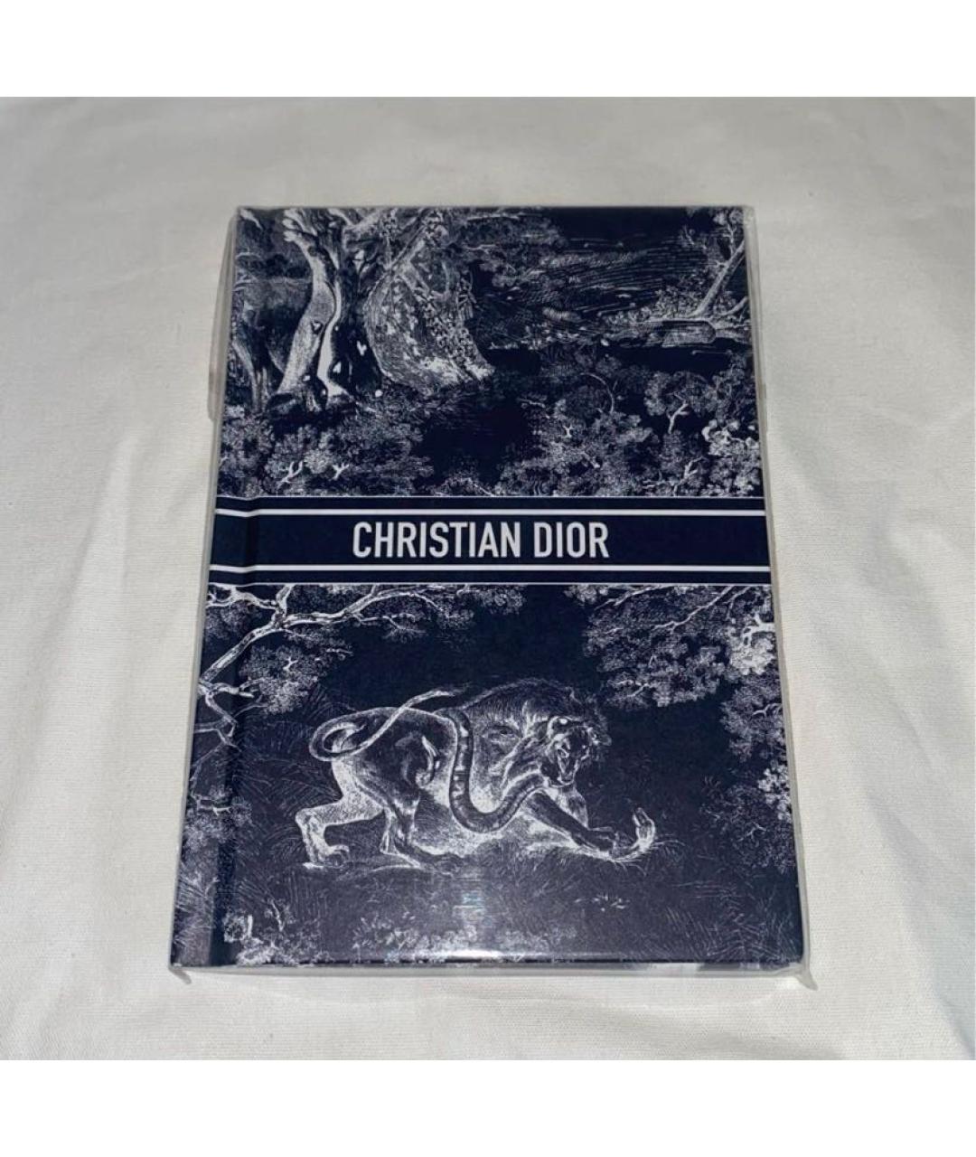 CHRISTIAN DIOR Книга, фото 2