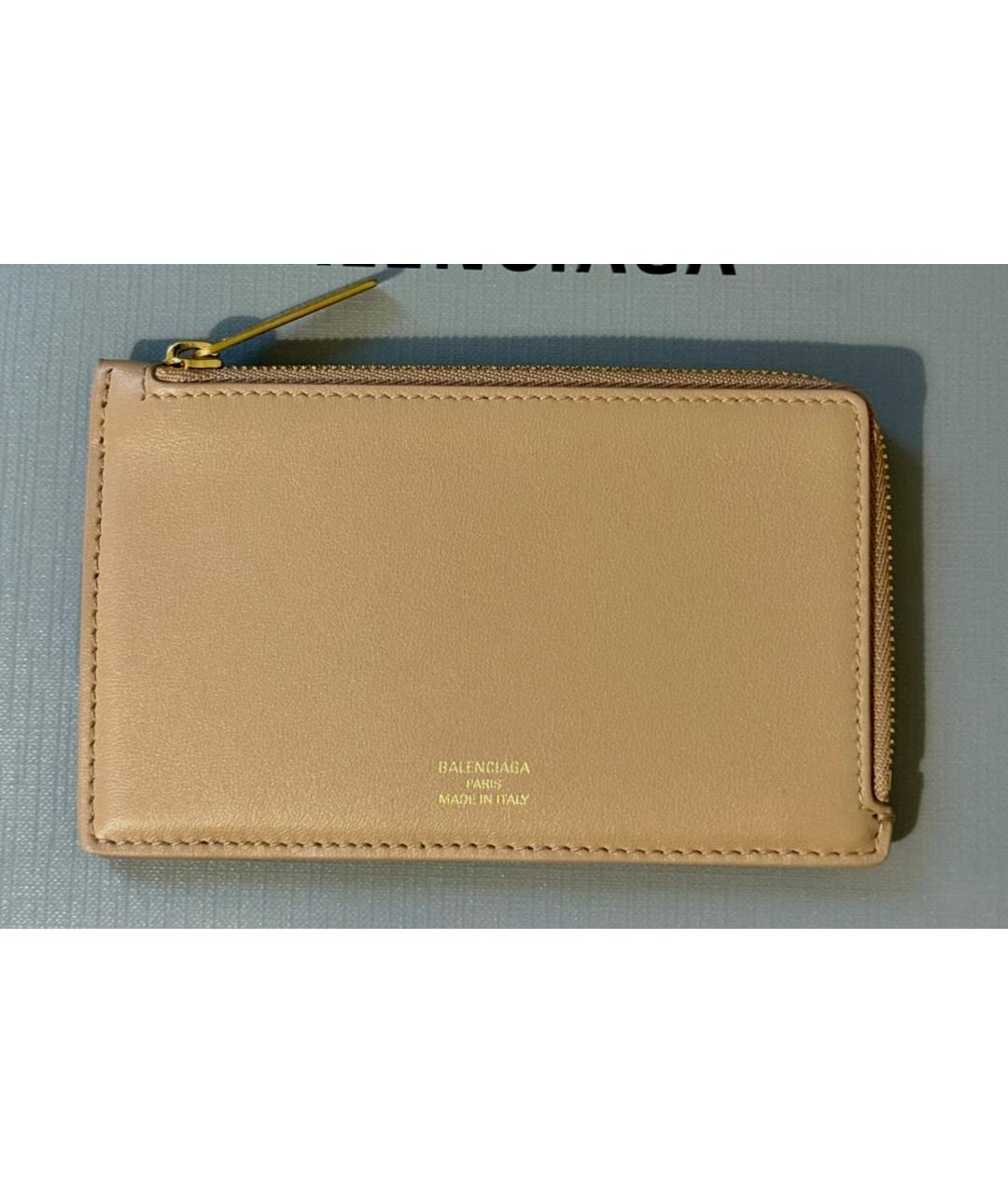 BALENCIAGA Бежевый кожаный кардхолдер, фото 9