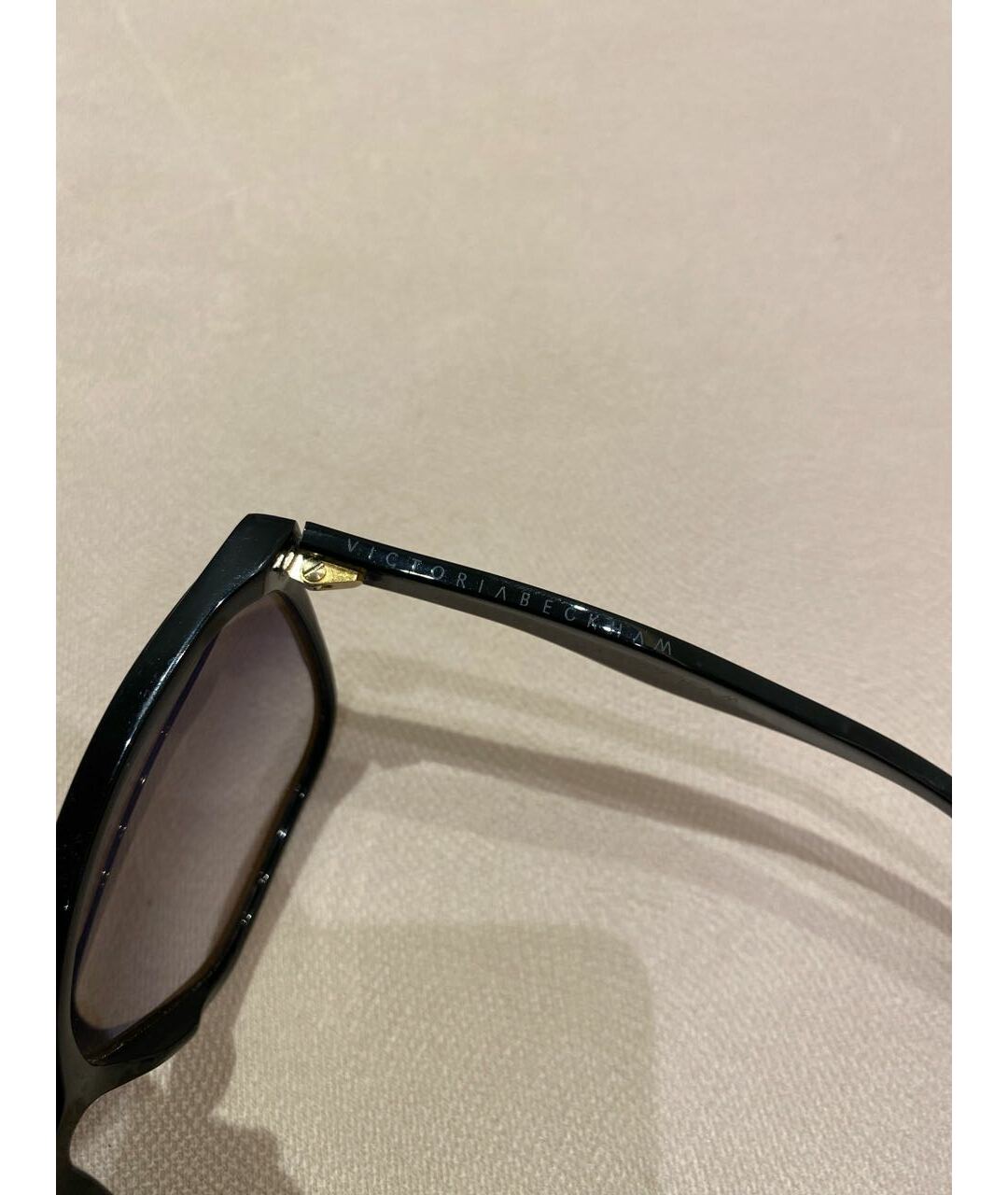 VICTORIA BECKHAM Черные пластиковые солнцезащитные очки, фото 3