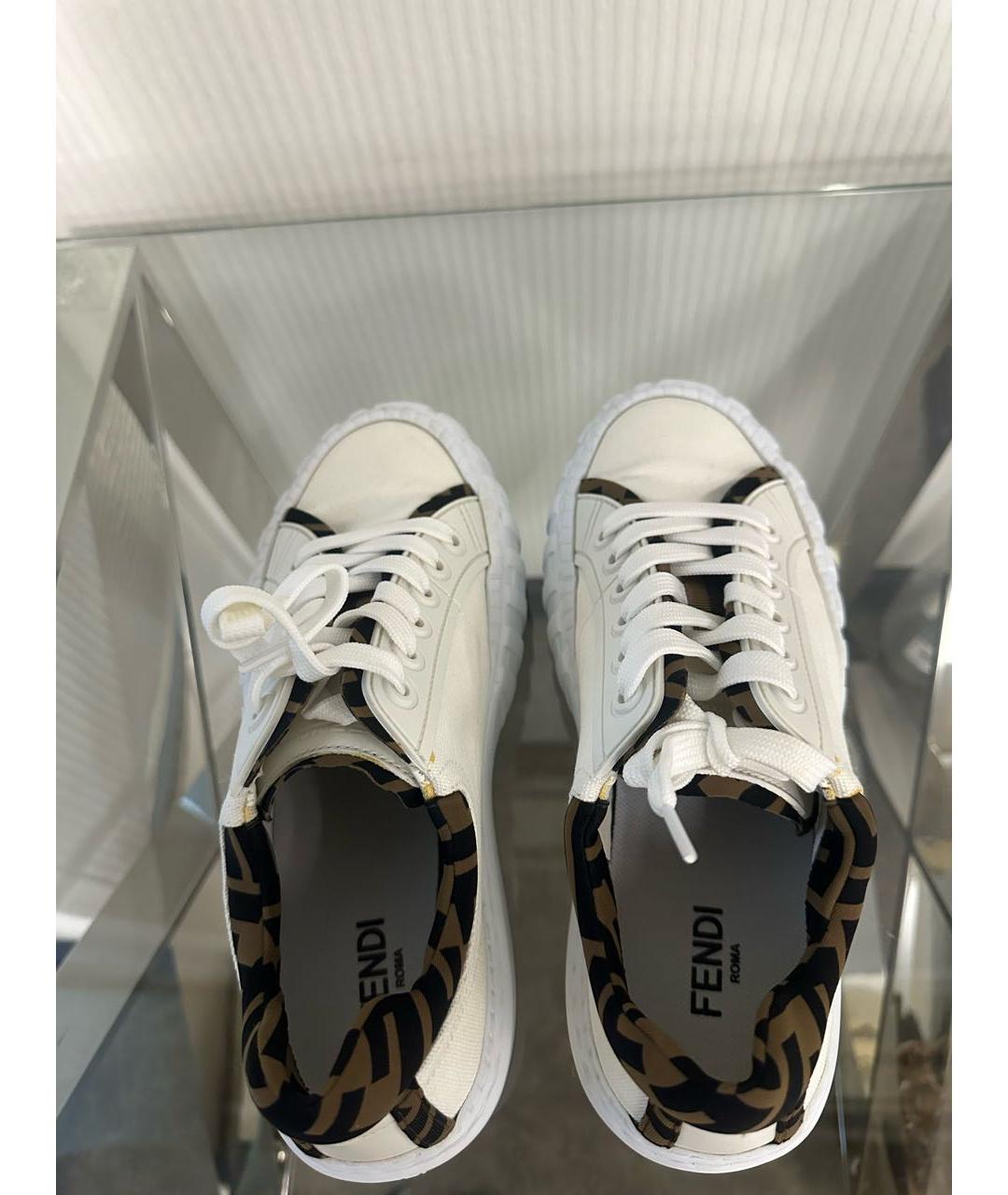 FENDI Белые текстильные кеды, фото 2