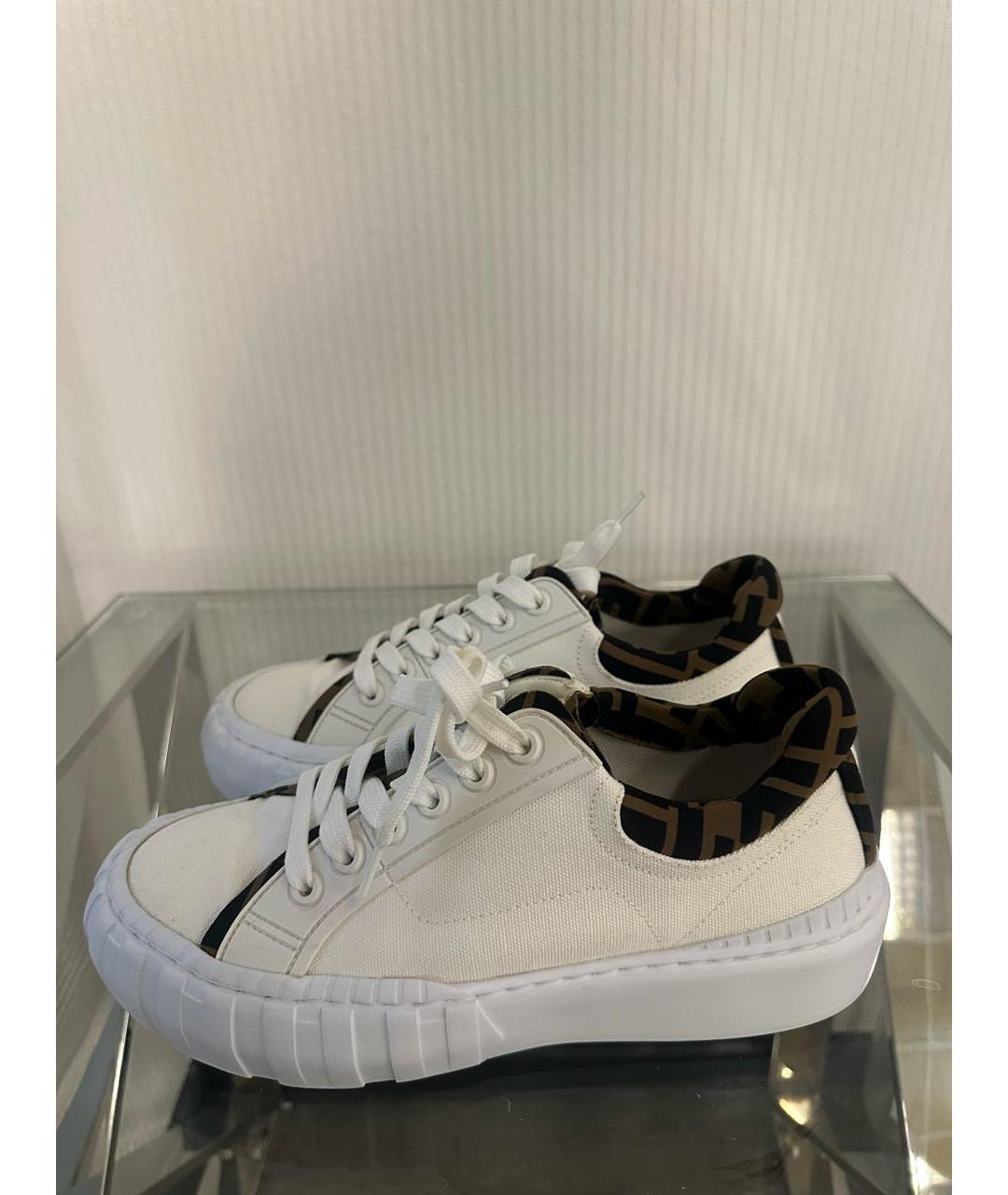 FENDI Белые текстильные кеды, фото 3