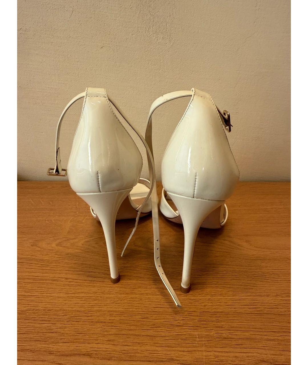 GIANVITO ROSSI Белые туфли из лакированной кожи, фото 3
