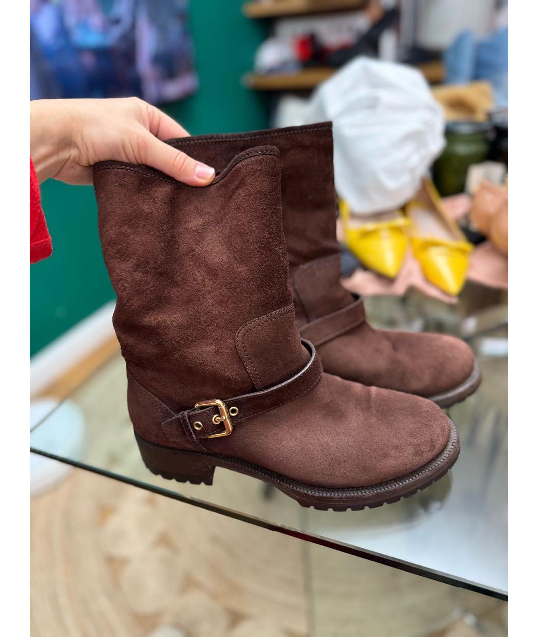 LOUIS VUITTON Коричневые замшевые полусапоги, фото 6