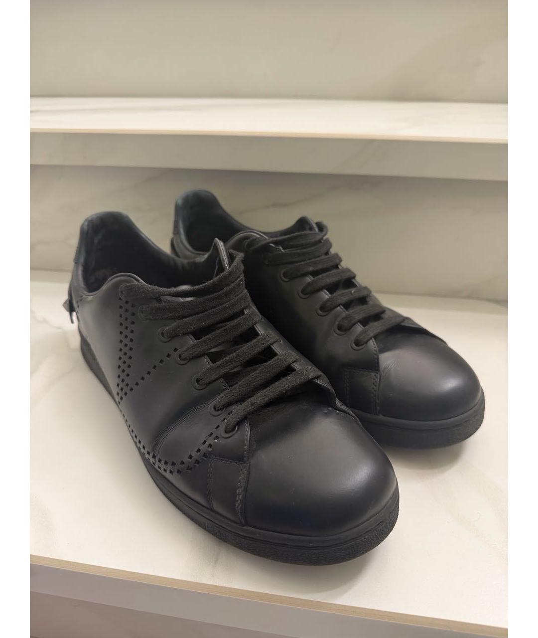 VALENTINO Черные кожаные низкие кроссовки / кеды, фото 2