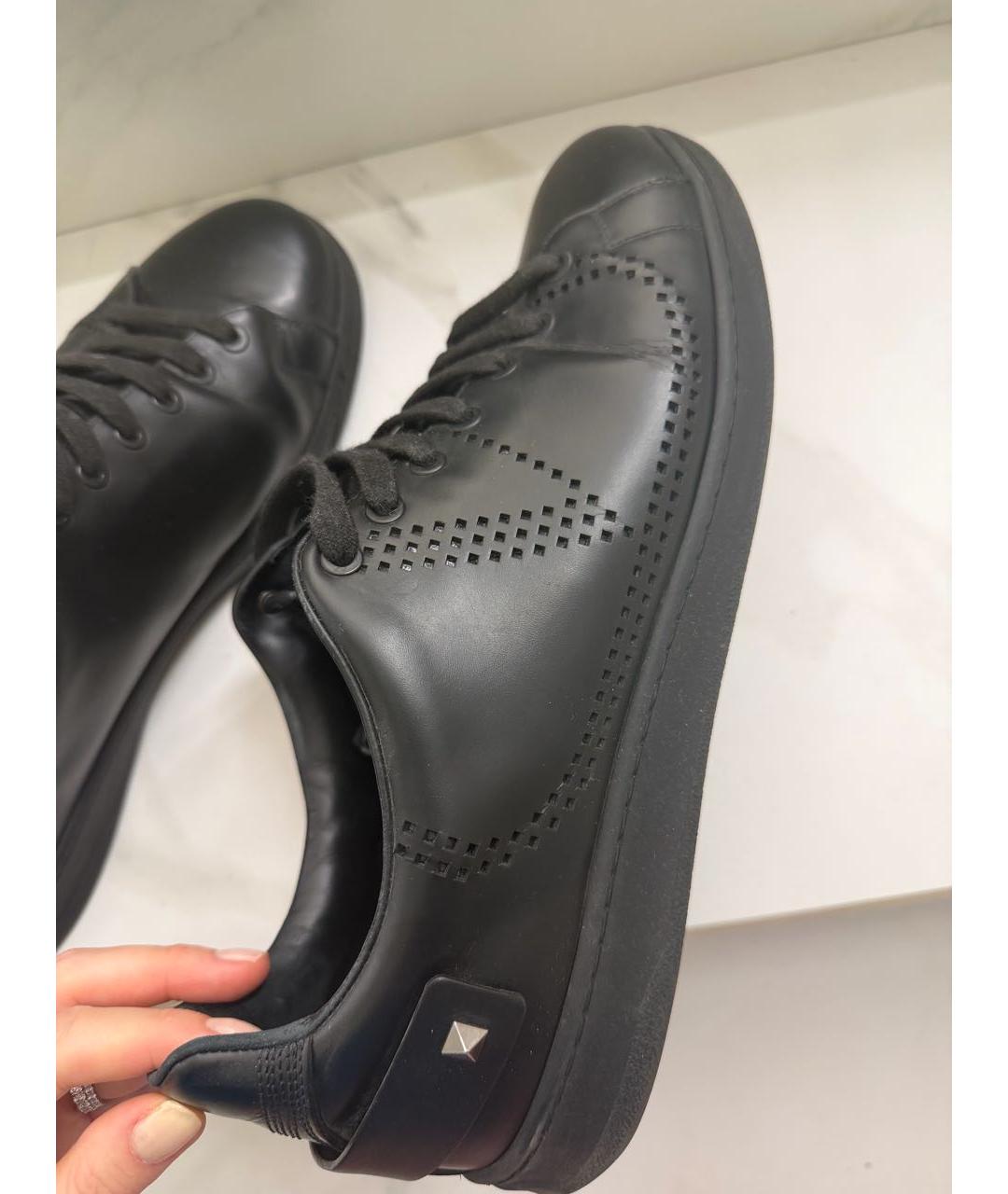 VALENTINO Черные кожаные низкие кроссовки / кеды, фото 5