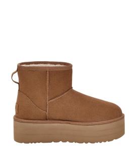 UGG AUSTRALIA Ботинки