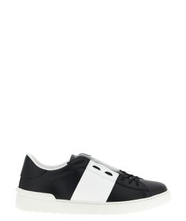 VALENTINO Низкие кроссовки / кеды