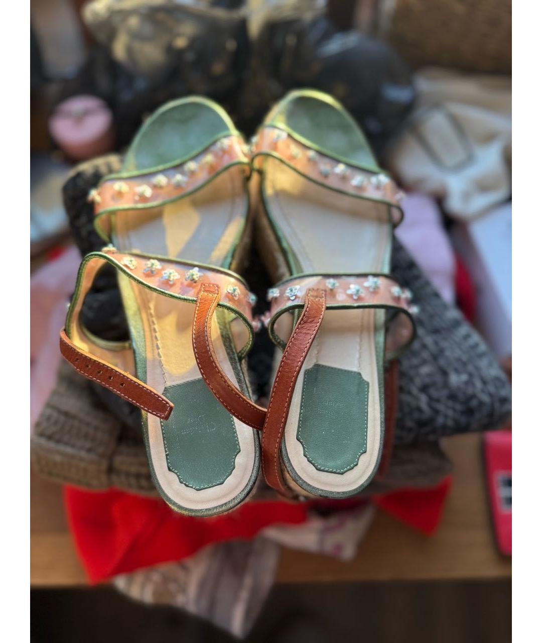 CHRISTIAN DIOR Бежевые кожаные сандалии, фото 3