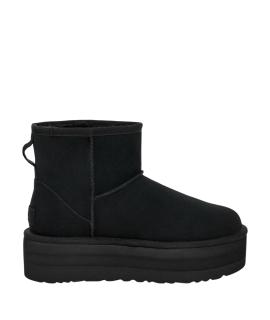 UGG AUSTRALIA Ботинки