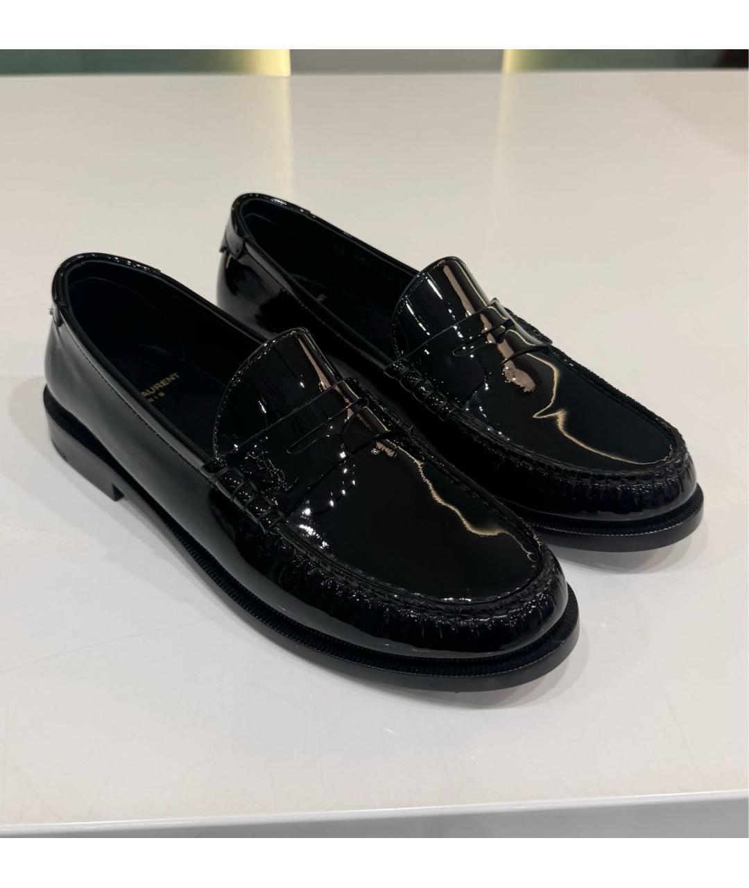 SAINT LAURENT Черные лоферы из лакированной кожи, фото 2