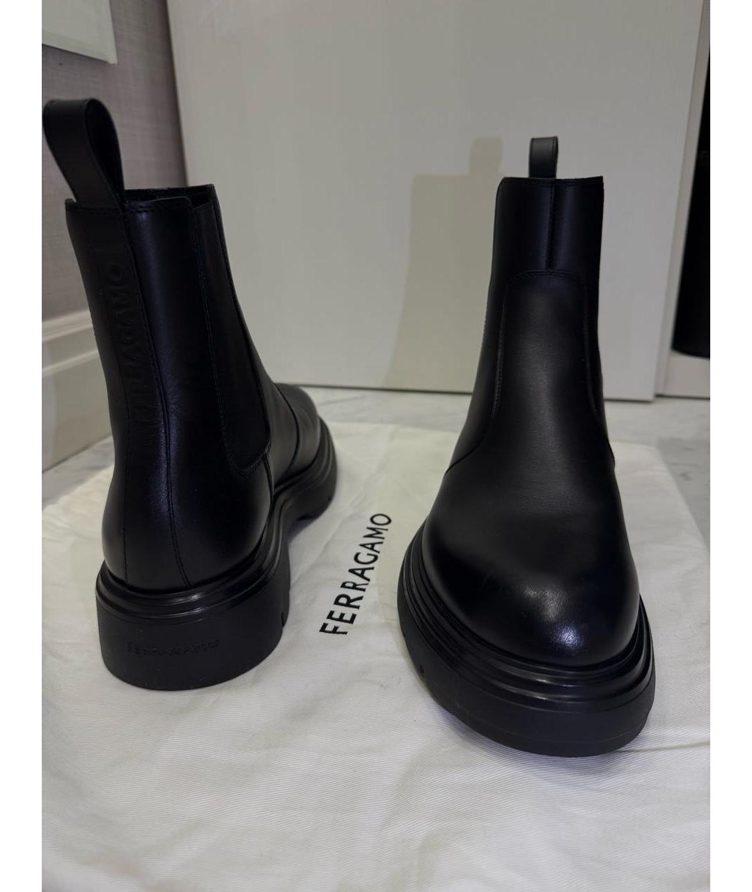 FERRAGAMO Черные кожаные полусапоги, фото 6