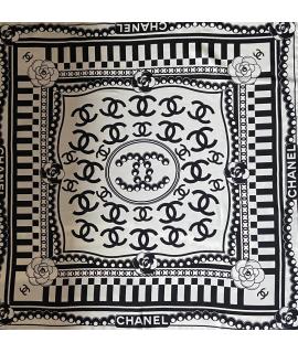CHANEL Платок