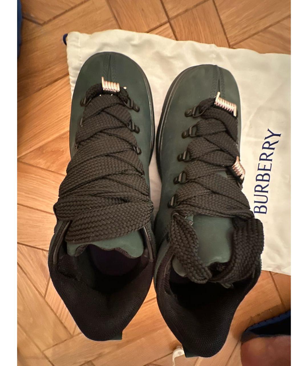 BURBERRY Хаки нубуковые низкие ботинки, фото 3