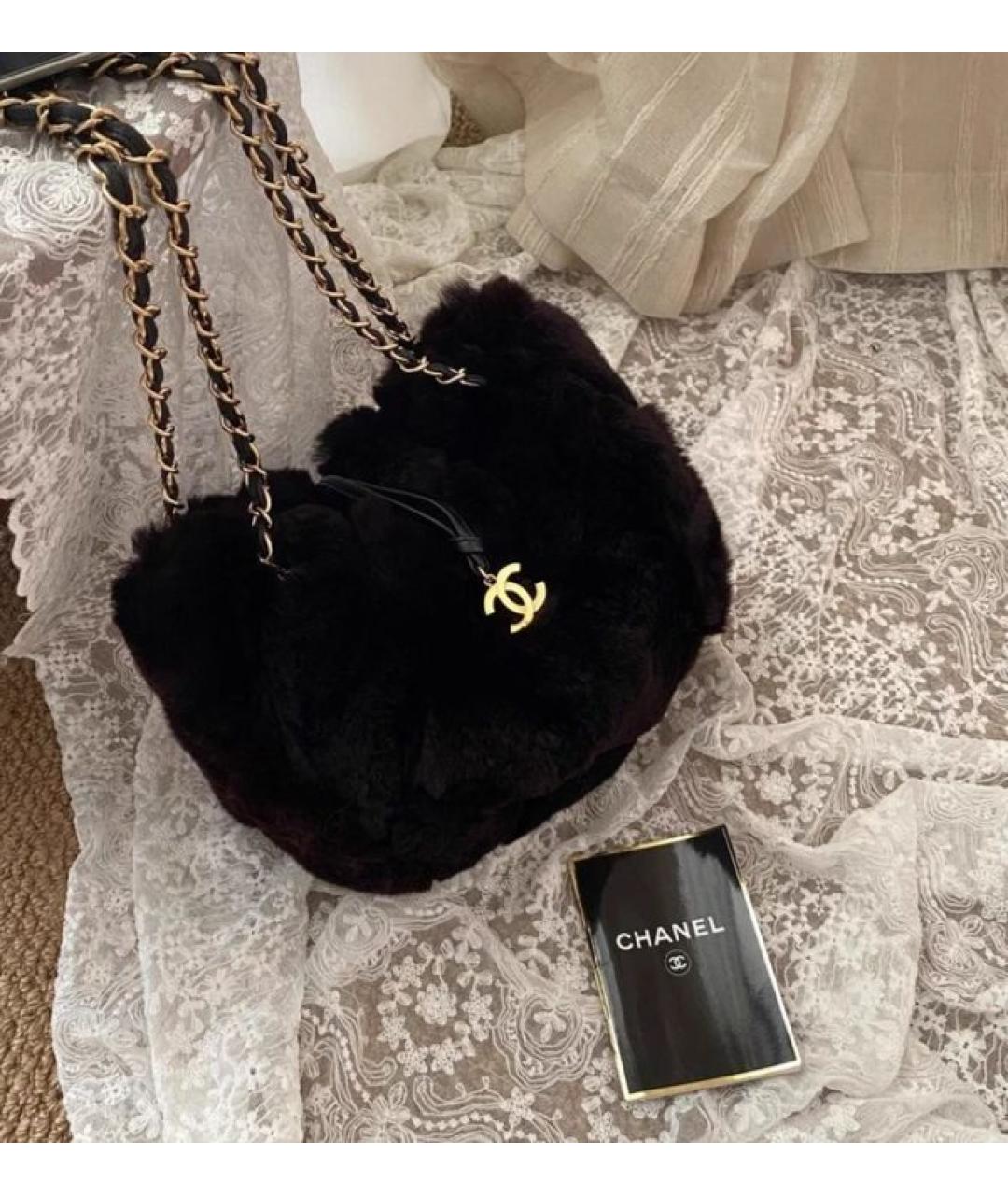 CHANEL Черная меховая сумка через плечо, фото 8