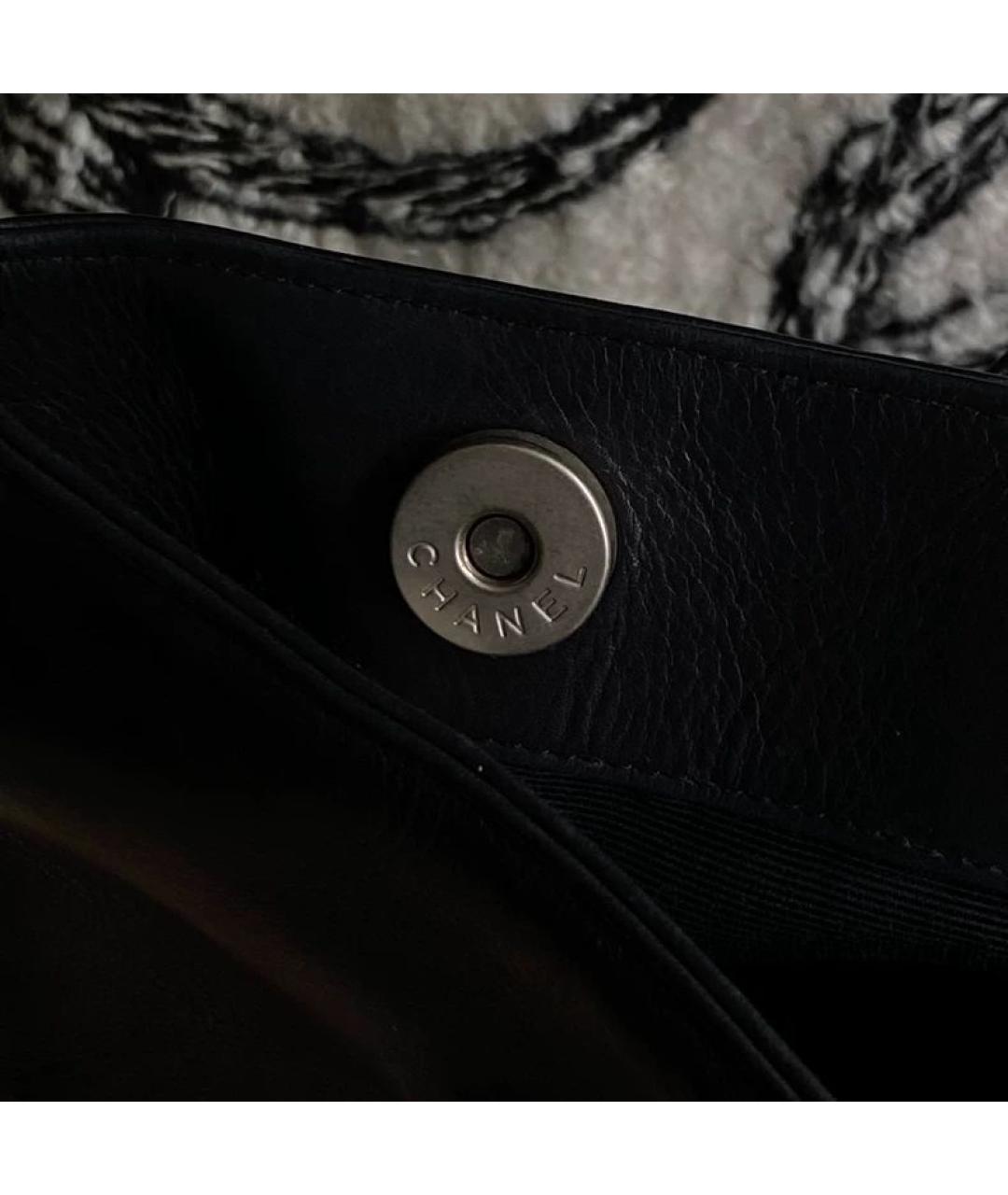 CHANEL Черная кожаная сумка через плечо, фото 5