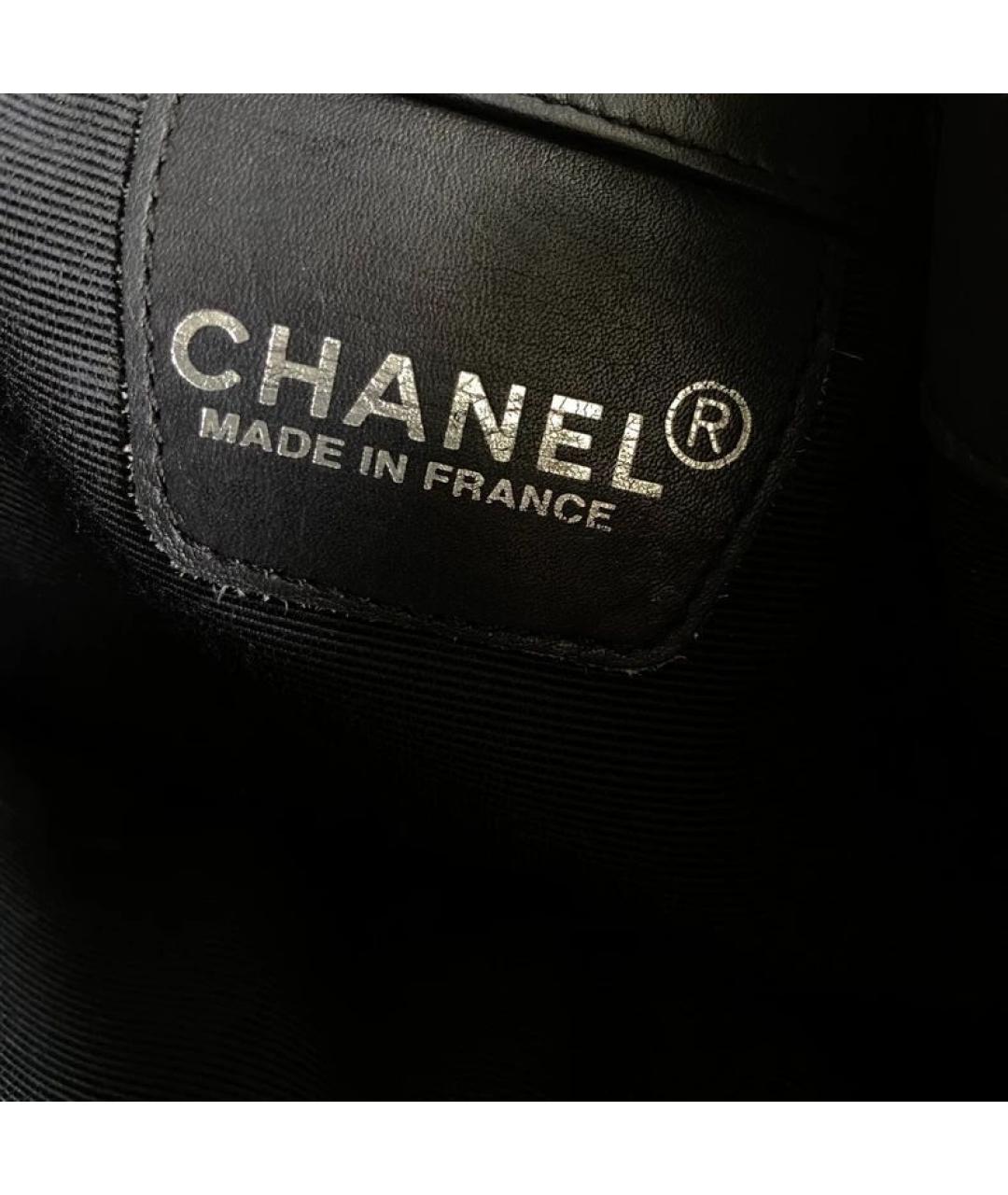 CHANEL Черная кожаная сумка через плечо, фото 3