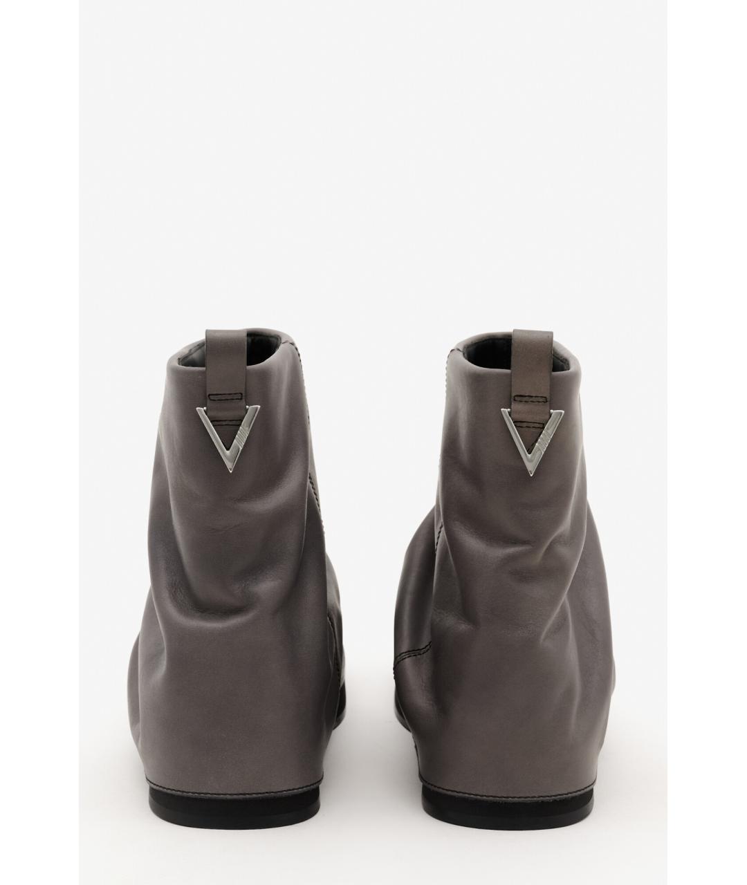 THE ATTICO Серые кожаные ботинки, фото 5