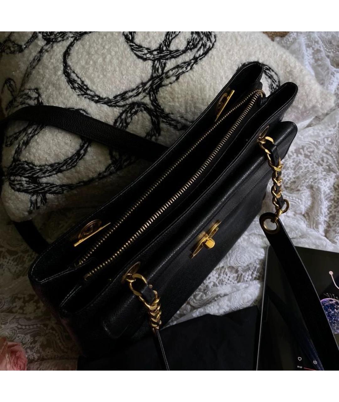 CHANEL Черная кожаная сумка через плечо, фото 3