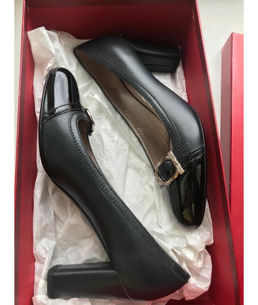 FERRAGAMO Черные кожаные туфли, фото 3