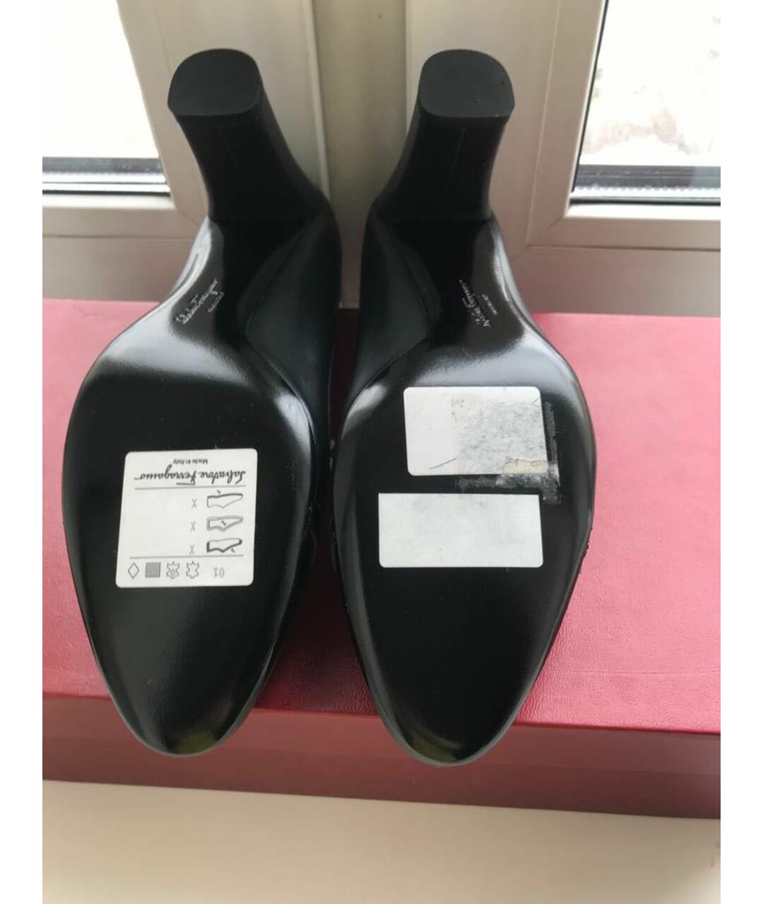FERRAGAMO Черные кожаные туфли, фото 4