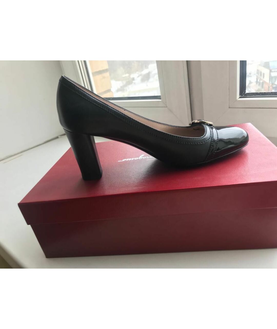 FERRAGAMO Черные кожаные туфли, фото 8