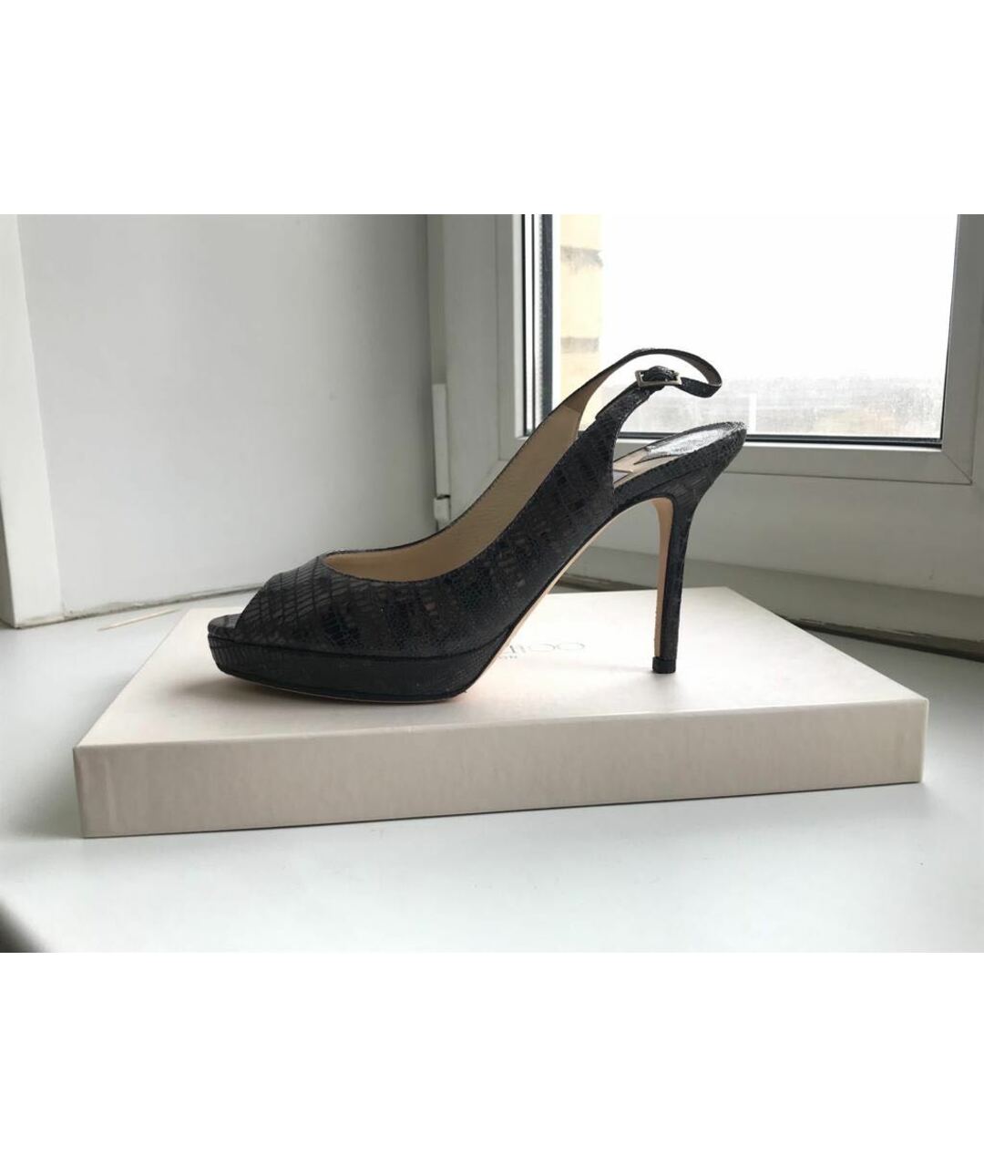 JIMMY CHOO Антрацитовые туфли из экзотической кожи, фото 7