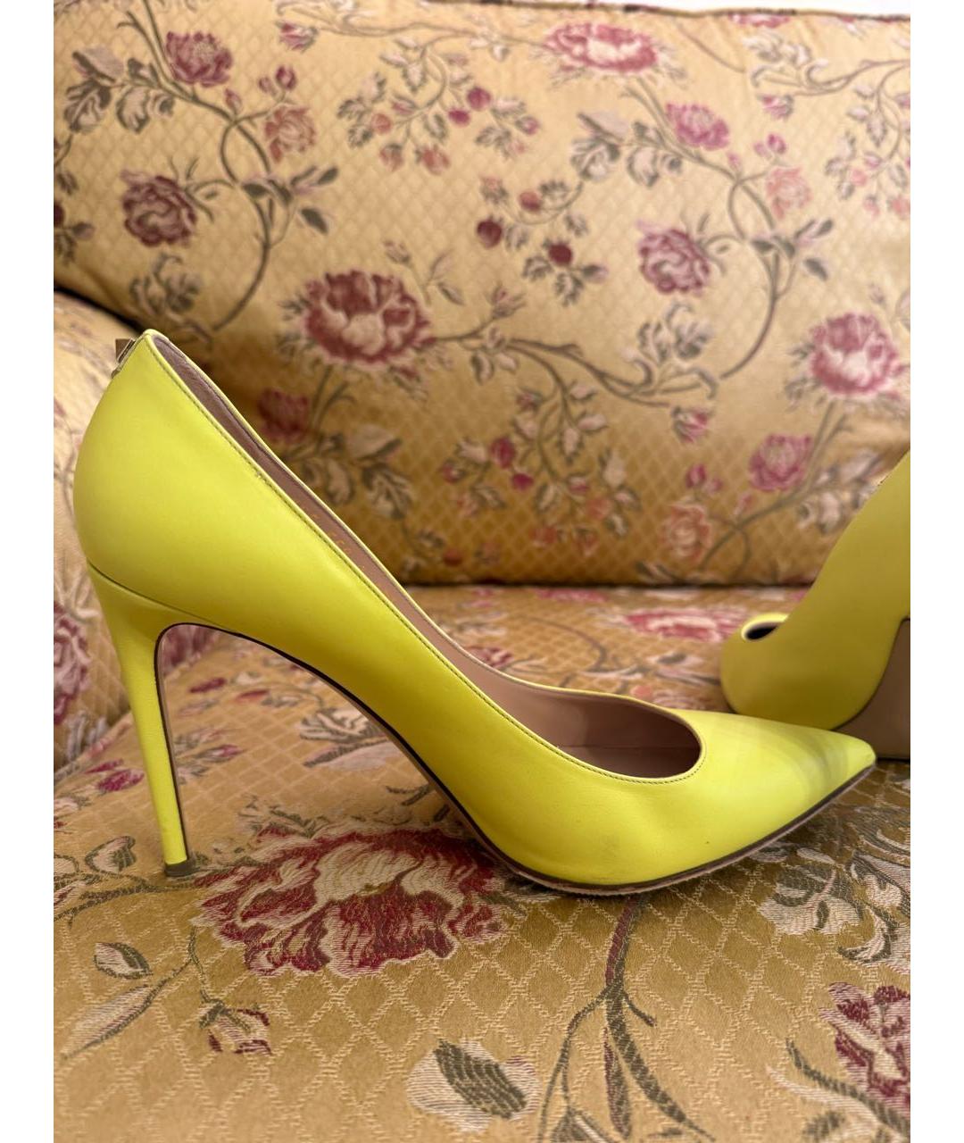 VALENTINO Желтые кожаные туфли, фото 4