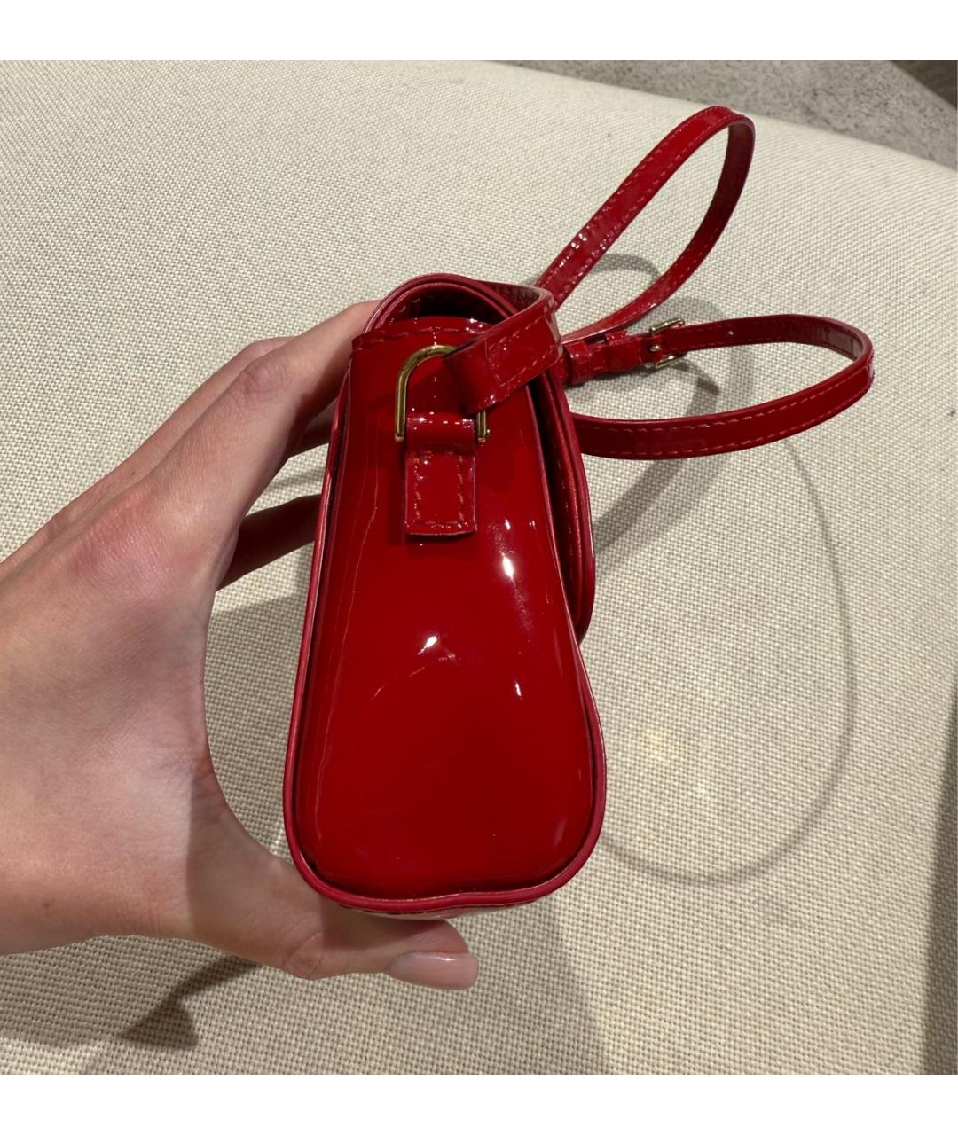 DOLCE&GABBANA Красная сумка через плечо из лакированной кожи, фото 4