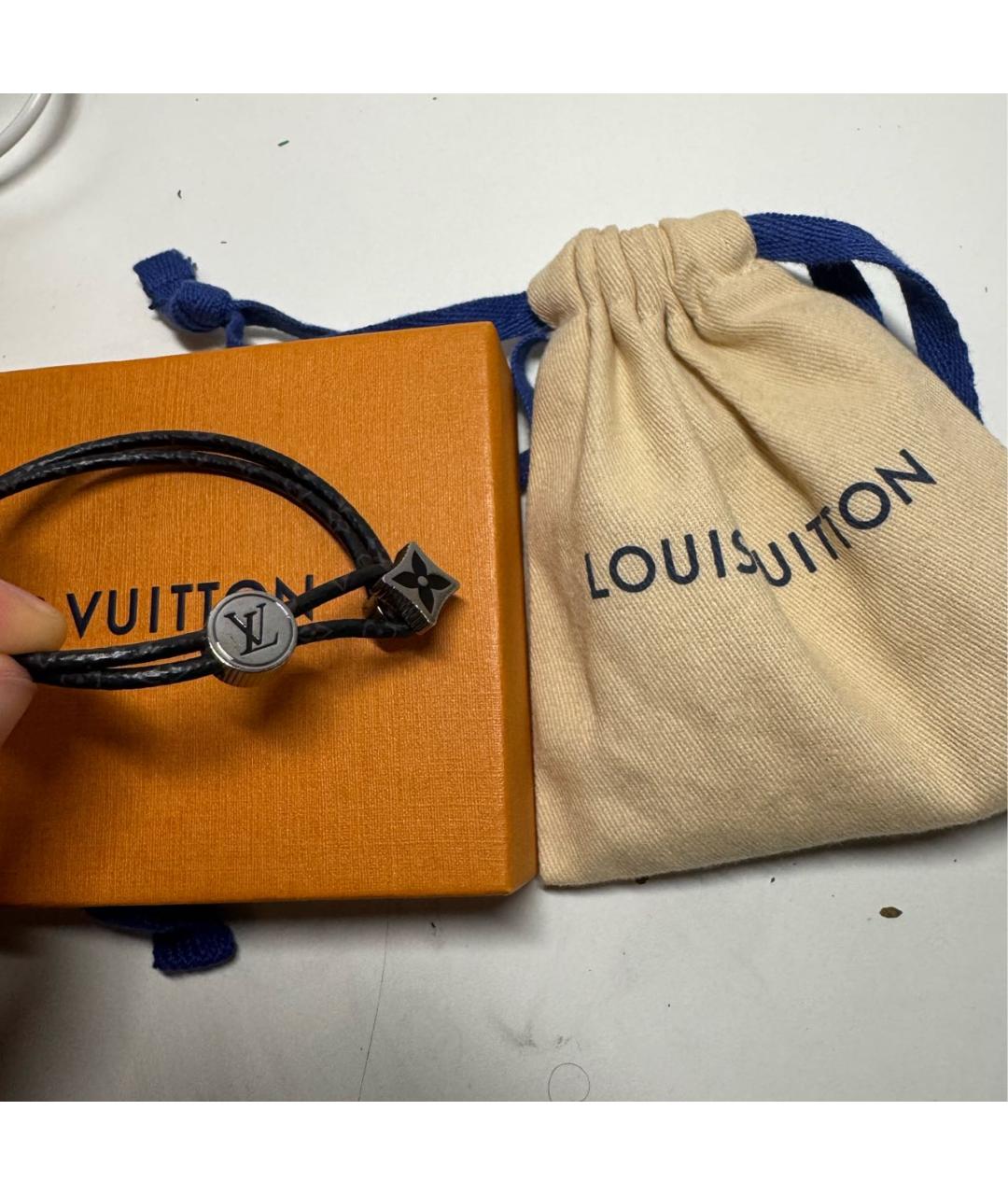 LOUIS VUITTON Черный кожаный браслет, фото 2