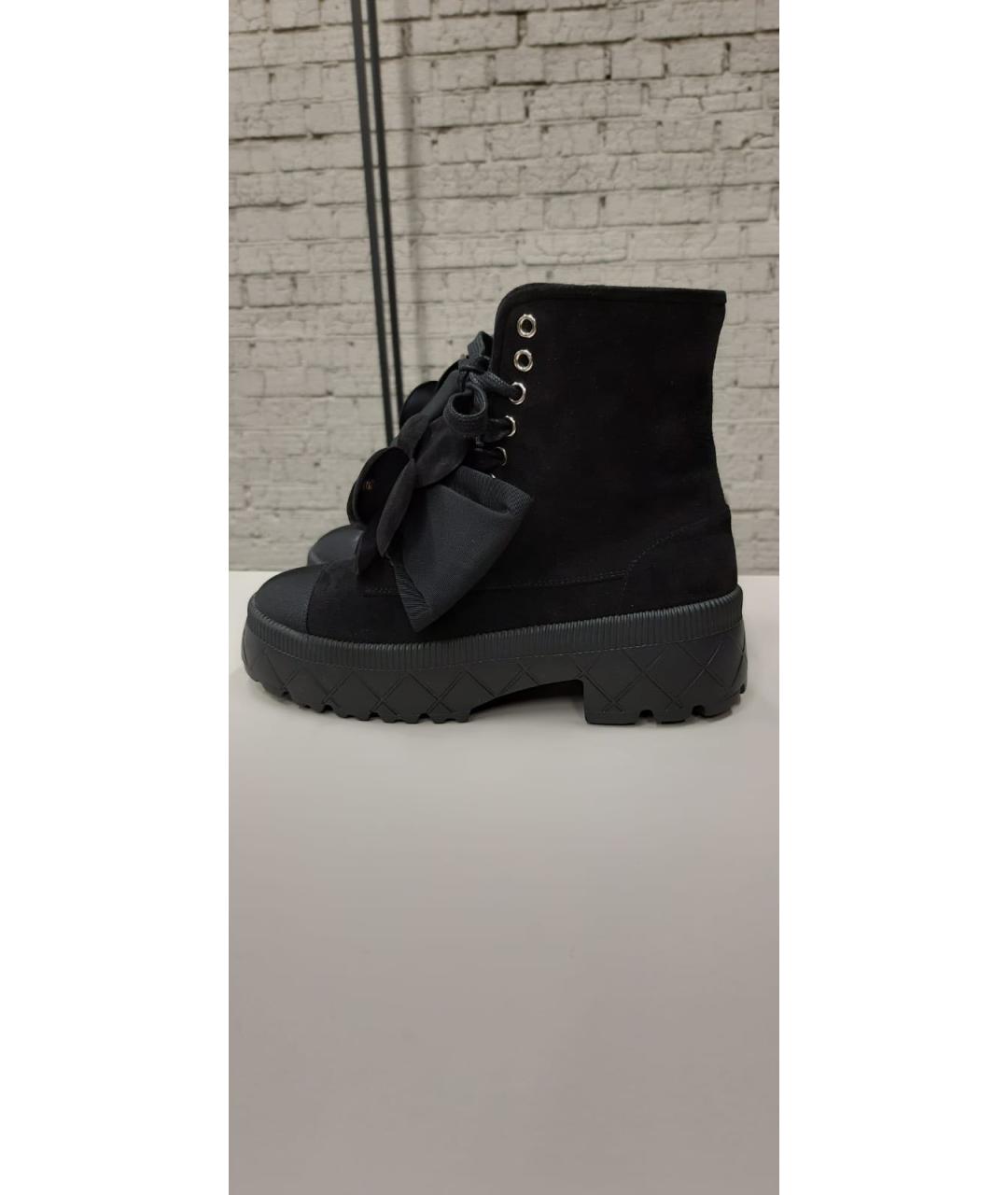 CHANEL Черные замшевые ботинки, фото 4