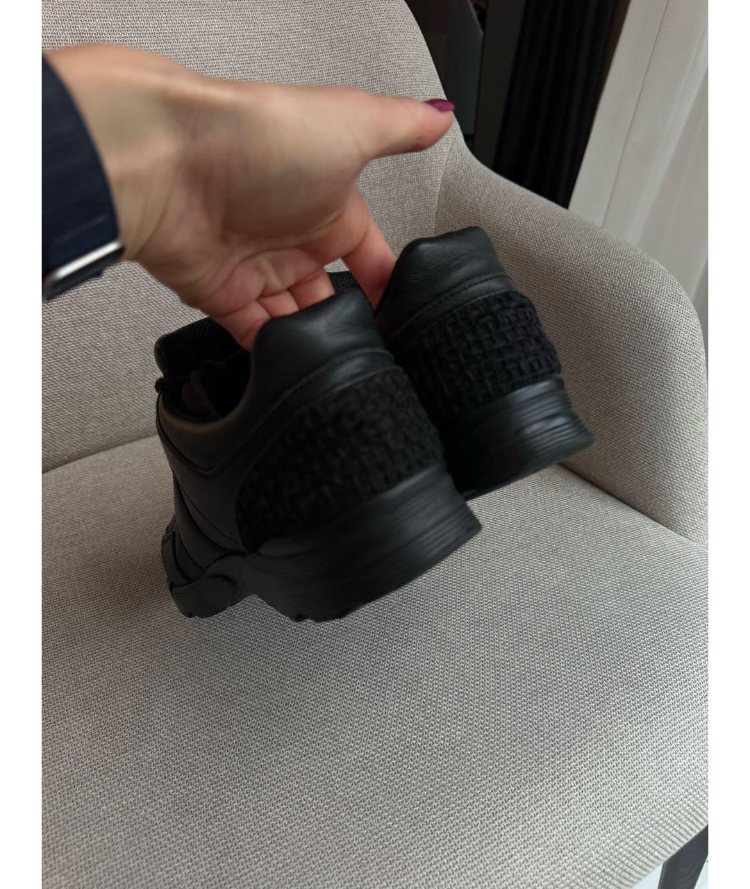 CHANEL Черные кожаные кроссовки, фото 4